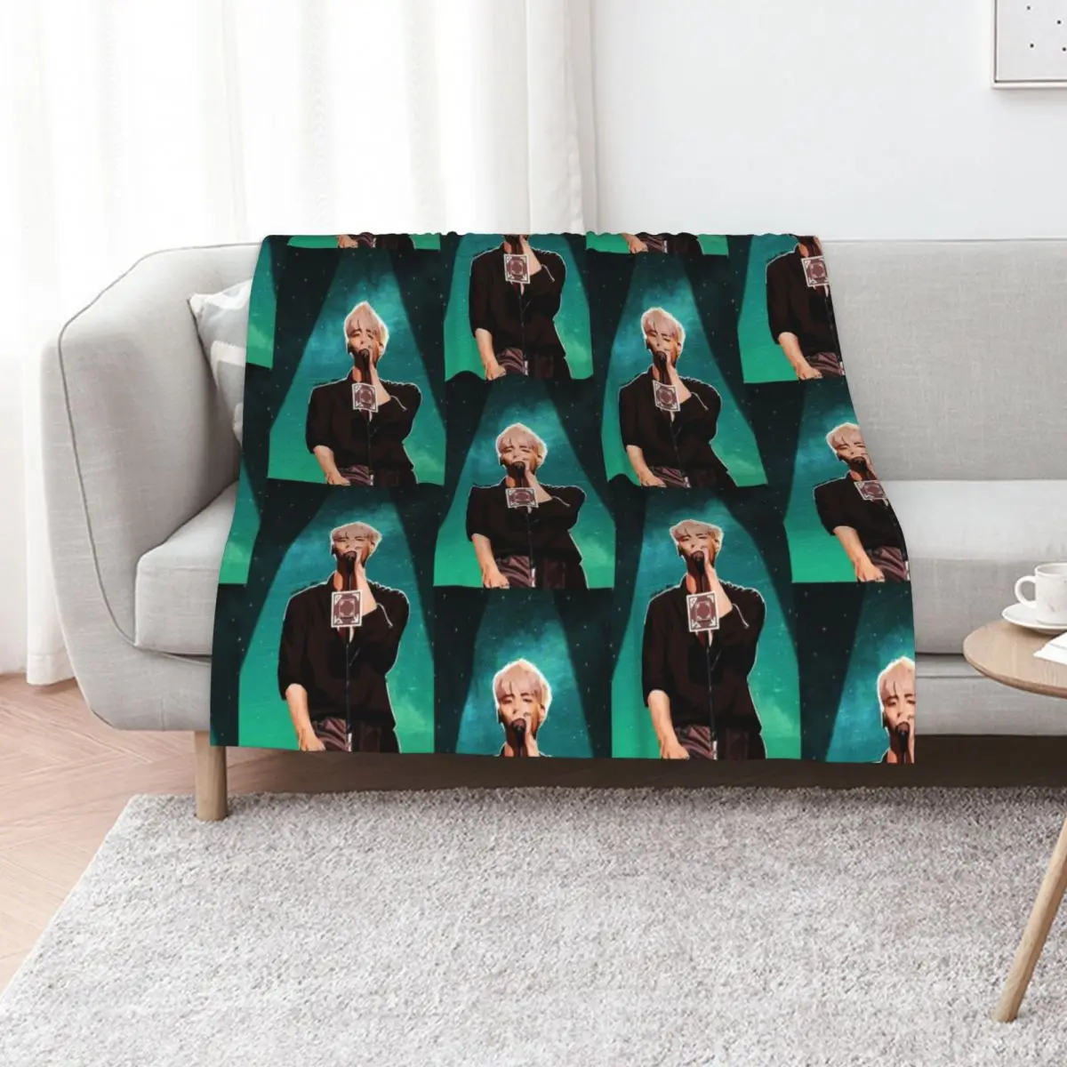 Shinee Jonghyun Throw Blanket Sofa Throw Multi-Purpose Vintage Softest Thin Tourist Blankets