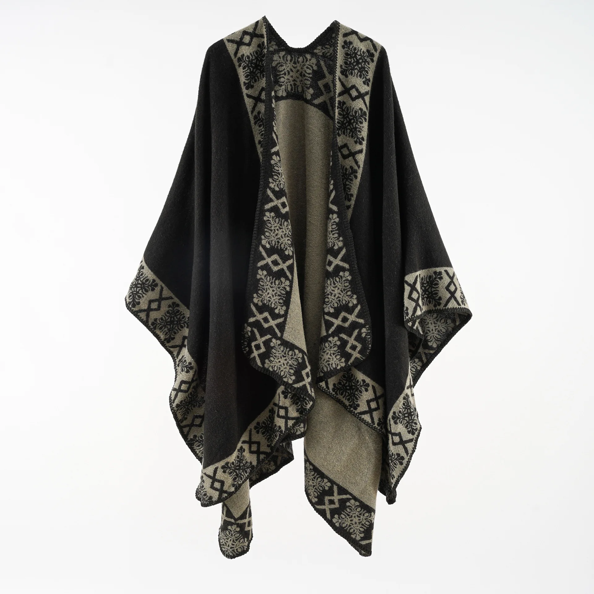 New travel photos in autumn and winter fashion new cape with warm shawl scarf