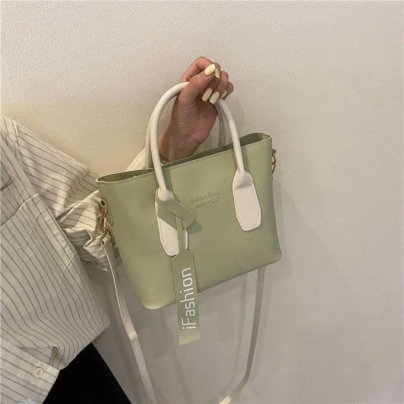 High Quality Women 2024 New PU Leather Large Capacity Bag Commuter Bag Fashion Versatile Women Shoulder Tote Bag Shopping Bag