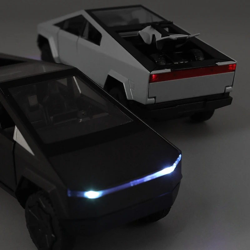 1:32 pickup RV upgraded alloy car simulation model car ornament Alloy diacast cast car model rebound toy