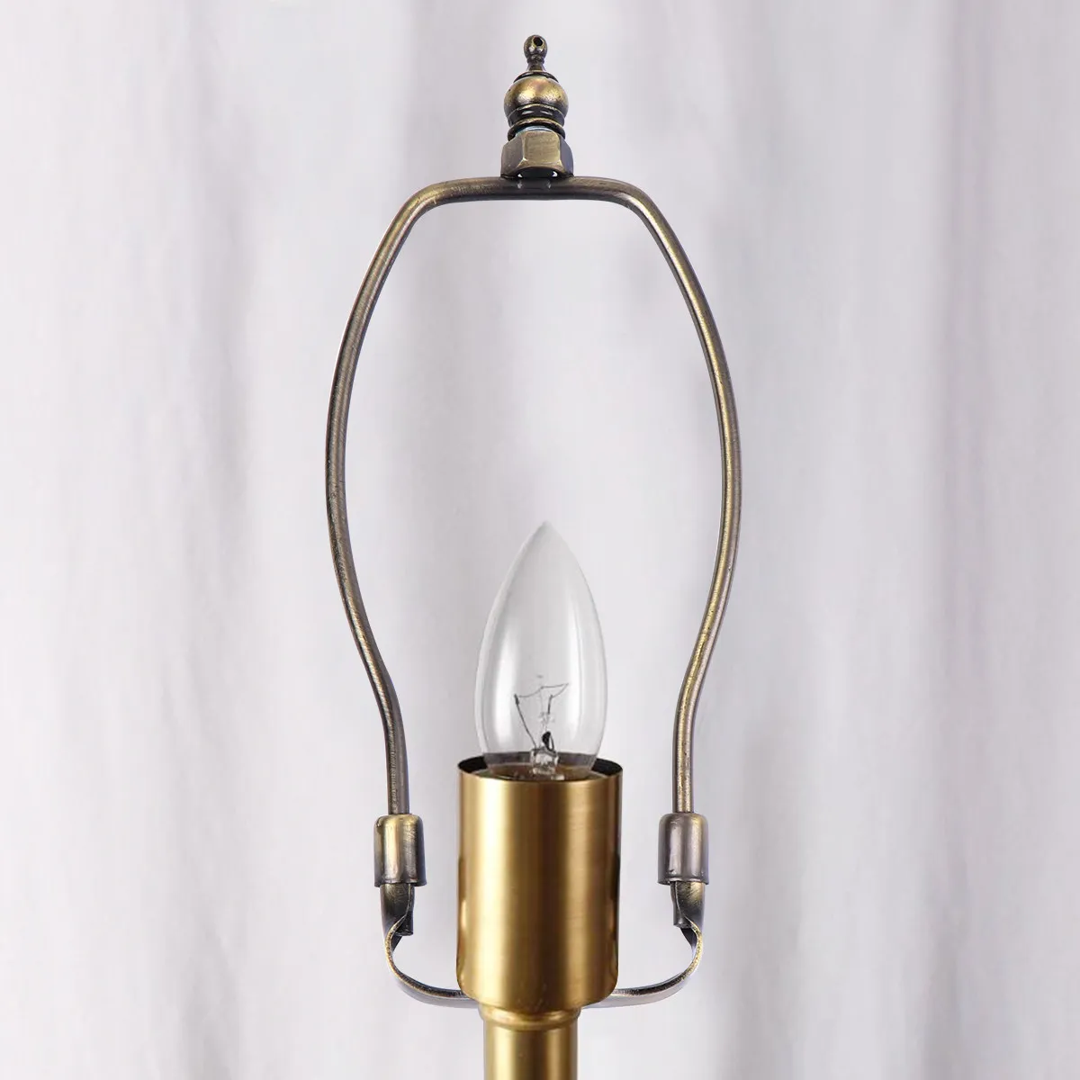 1Pcs Lamp Horn Frame Metal Lamp Harp Holder Stable Bracket for Table Floor Lamps Chic Home Tool Horn Light Bracket