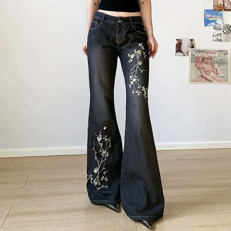 Floral Embroidery Jeans Vintage 2000s Low Rise Flared Jeans Women Retro y2k Baggy Denim Pants High Street Basic Trousers