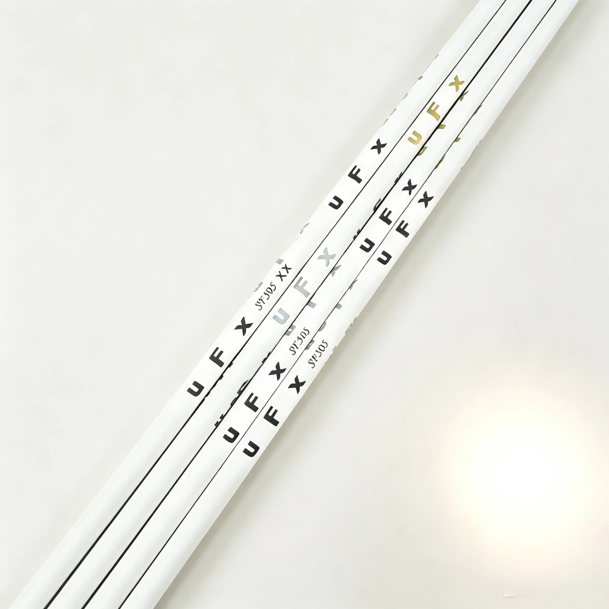 Professional Driver Shaft Upgrade｜Af White Aesthetic Limited Edition 45inch Five-Axis Lightweight High-Rebound Shaft for Stable Ball Control Sf405/Sf505/Sf505X/Sf505Xx Specifications Includes Adapter and Grip
