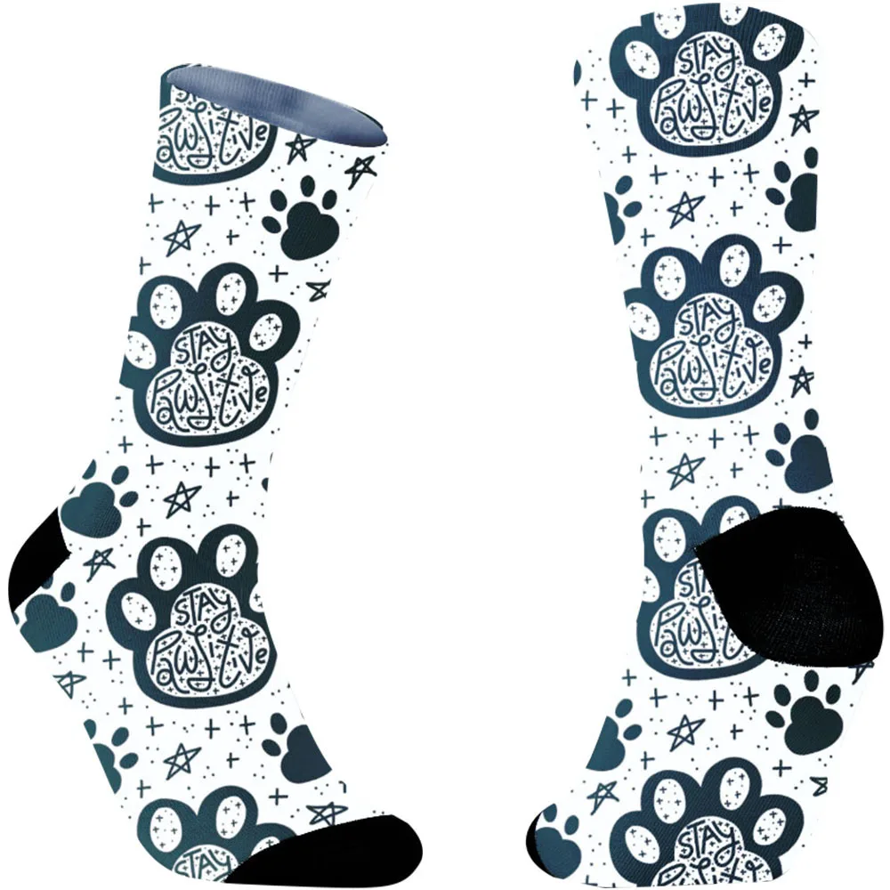 

High elasticity support bar design, ankle protection and shock absorption, essential spray painted socks for sports enthusiasts.