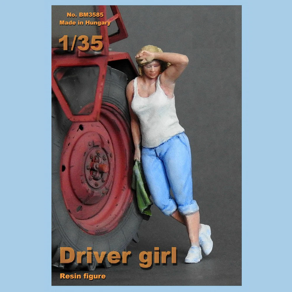 

1/35 Девушка-водителя, модель солдата из смолы, GK, комплект в разобранном и неокрашенном виде