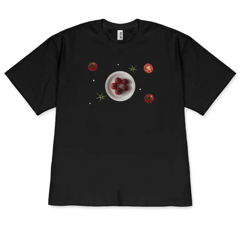 Minimalist T-Shirt Short Sleeve Aesthetic Cherry Tomato GraphicCute Food Print Tops Casual Tee for Women Men Fashion Versatile