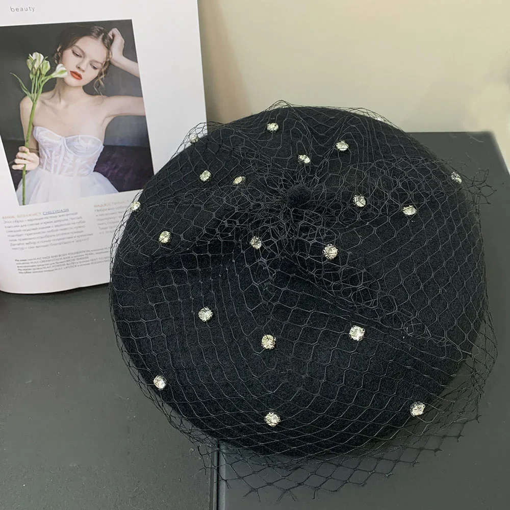 

Vintage Rhinestone Decor Mesh Veil Berets Elegant Solid Color Beret Hats Classic Painter Cap For Women