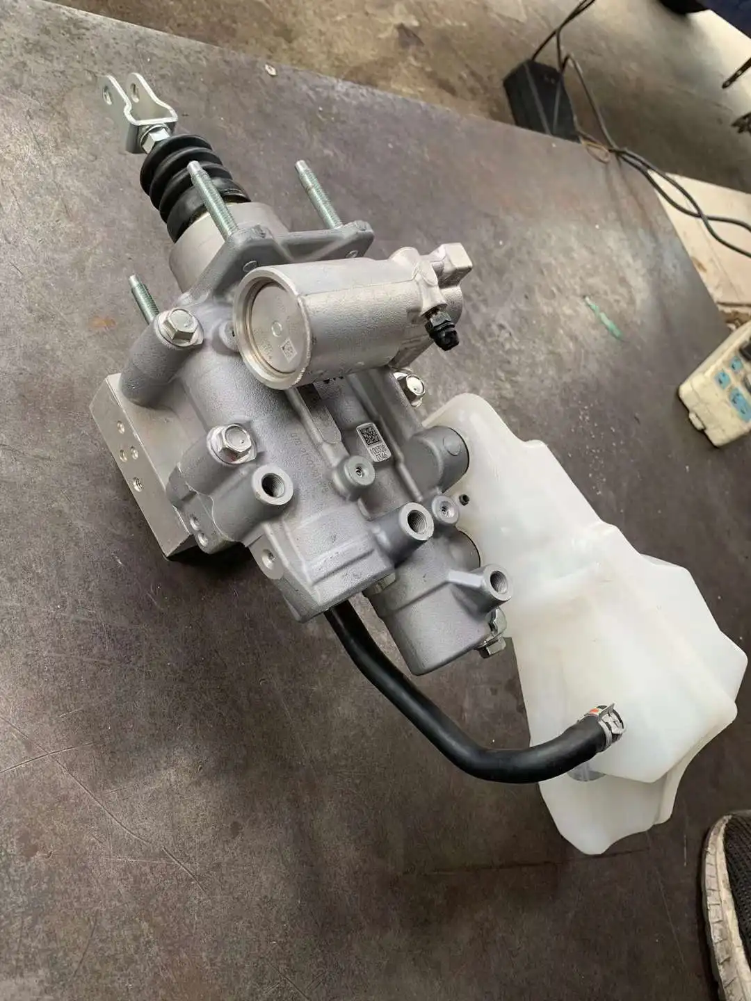 High Quality for Toyota Anti-lock Braking System ABS Pump New & Used Auto Parts Brake Actuator Assembly