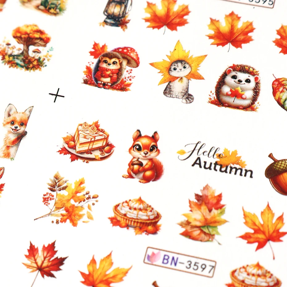 Autunno Foglie d'acero Adesivi per nail art Cursori Riccio Scoiattolo Foglia autunnale Turchia Adesivo per trasferimento d'acqua per unghie Decorazioni per decalcomanie
