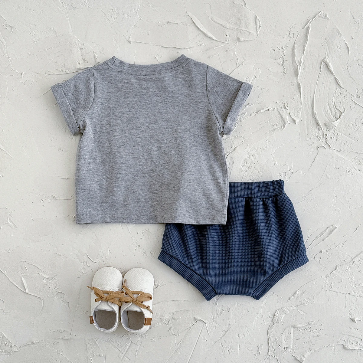 New Baby Boys Girls Suit Summer Style Green and White Splicing Tees+Loose Shorts Girls 2Pcs Casual Infant Sets Toddler Clothes