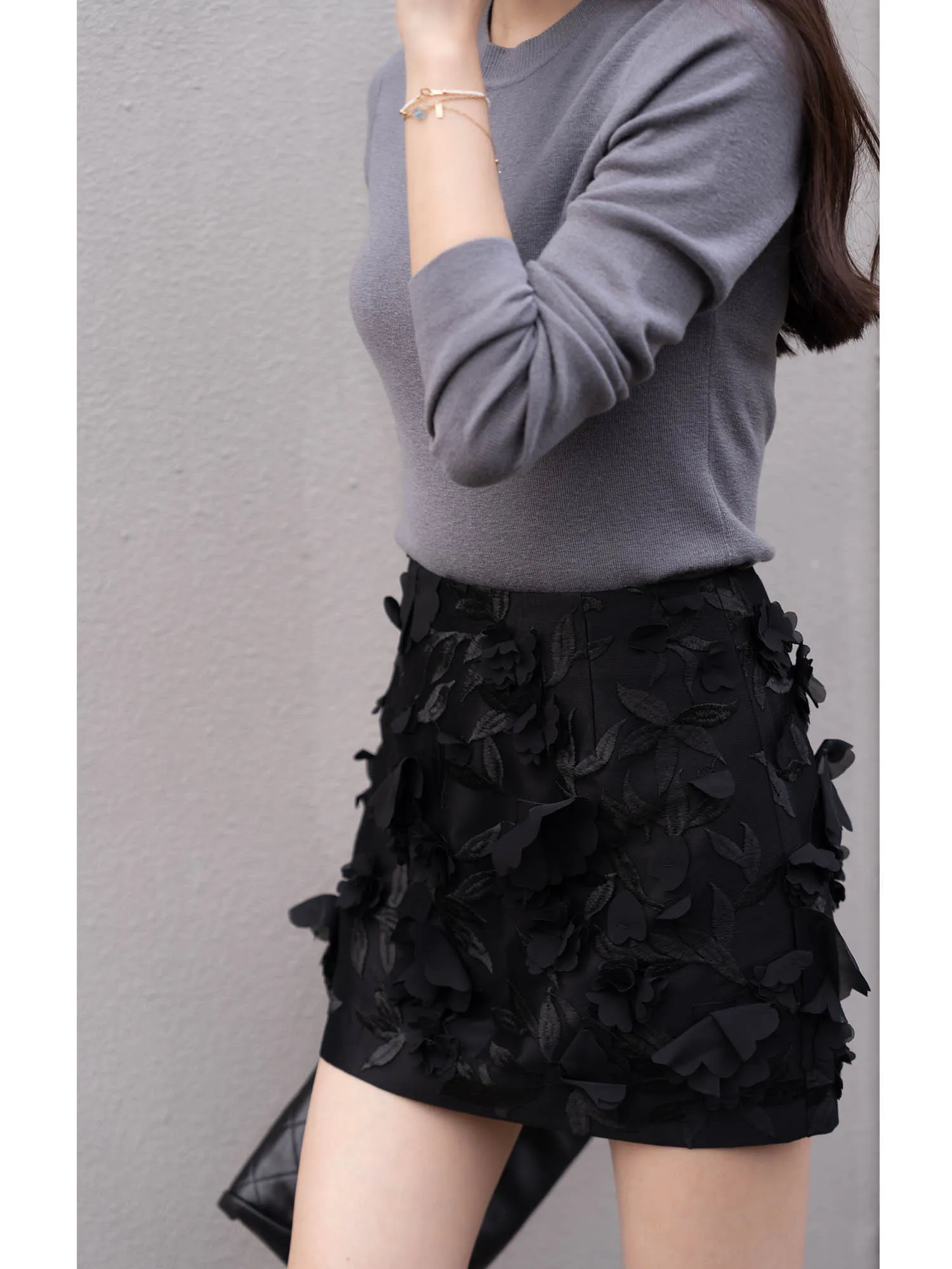 

Элегантная юбка с художественным дизайном, 3D-цветочным узором и принтом слонов и жирафов, для повседневной носки, с высокой талией.