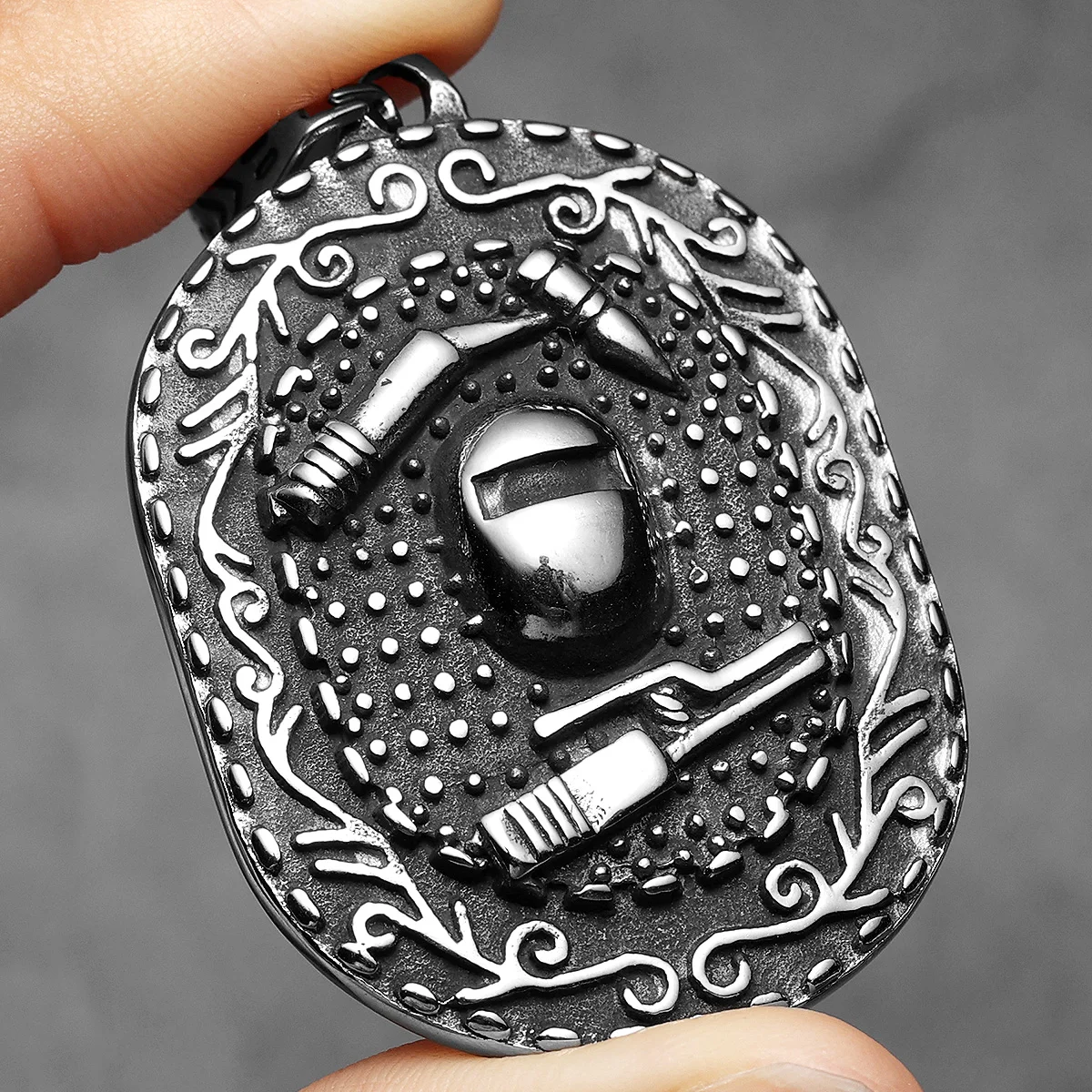 Welding Worker Mask Men Necklaces With Pendant Stainless Steel Trendy Jewelry For Male Women Punk Accessories Gifts Wholesale