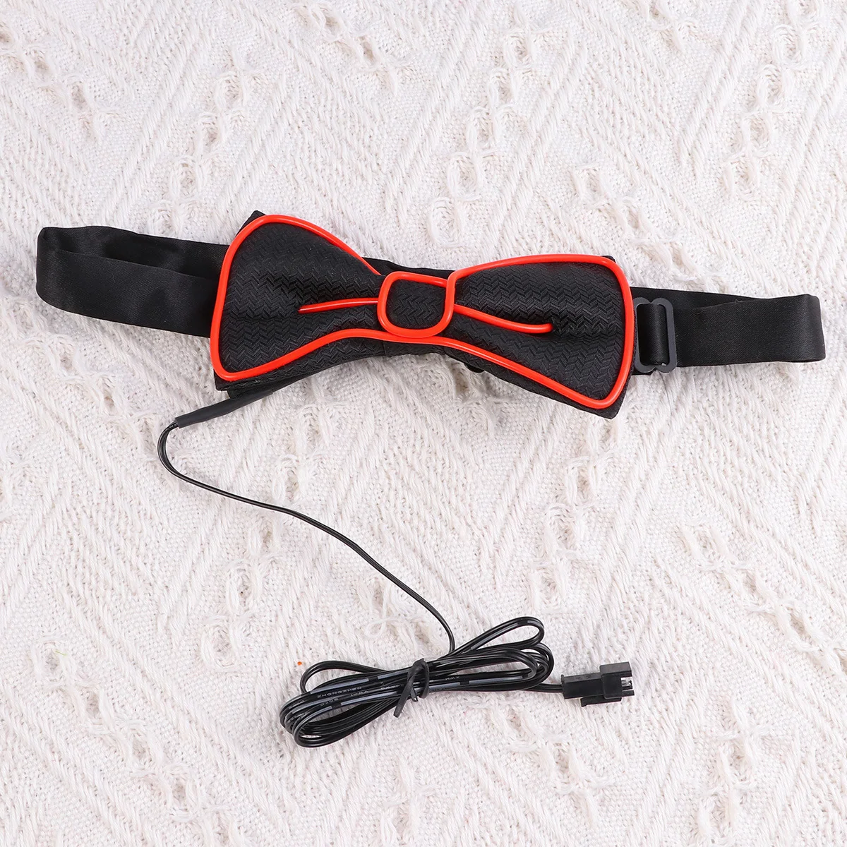 Flashing LED Bow Tie Red Glowing Party Tie for Masquerade Costume Holiday Glow Accessory Fashion Statement Decor
