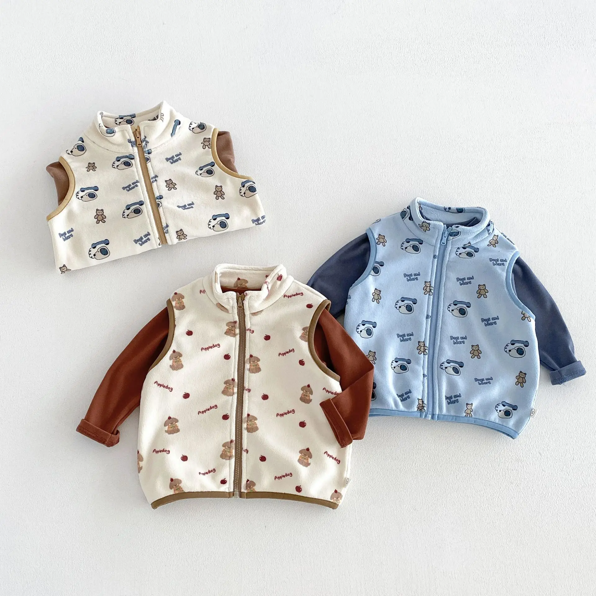 colete-reversivel-de-fleece-para-meninos-nova-colecao-outono-inverno-2026--colete-acolchoado-com-estampa-de-desenho-animado--colete-quentinho-e-fofo