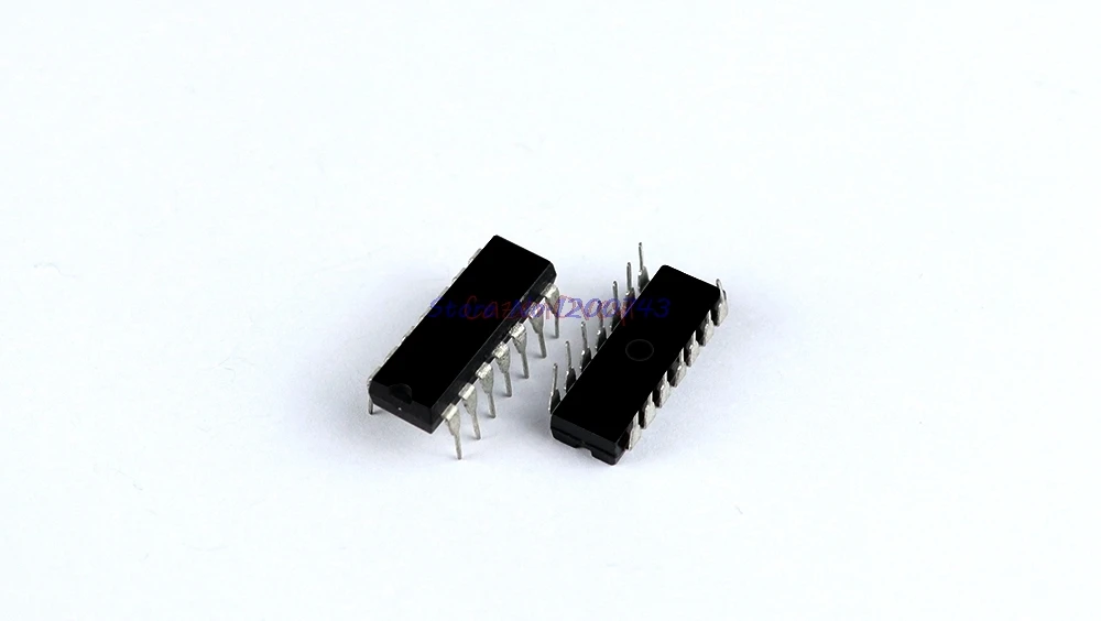 5pcs/lot CD4093BE DIP14 CD4093 DIP 4093 DIP-14 4093BE new and original IC In Stock