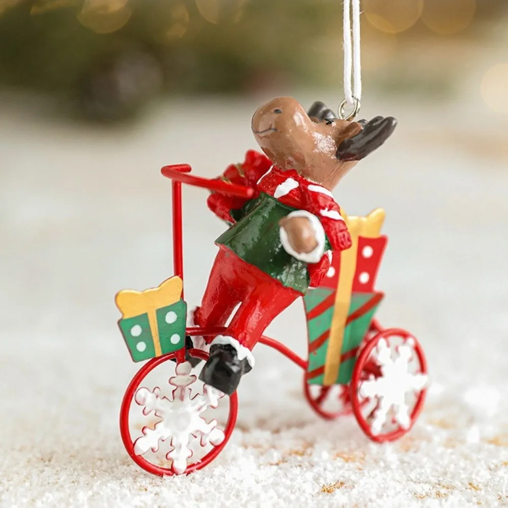 

Creative Resin Christmas Ornament Handmade Wrought Iron Christmas Decoration Painted Hangable Ornament New Year