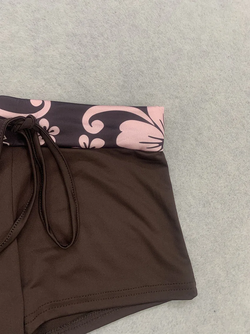 Y2K Ladies Tropical Hibiscus Matching Suit V Neck Cross Back Thin Strap Tank Top Solid Drawstring Shorts Daily Beach Two Piece view 6