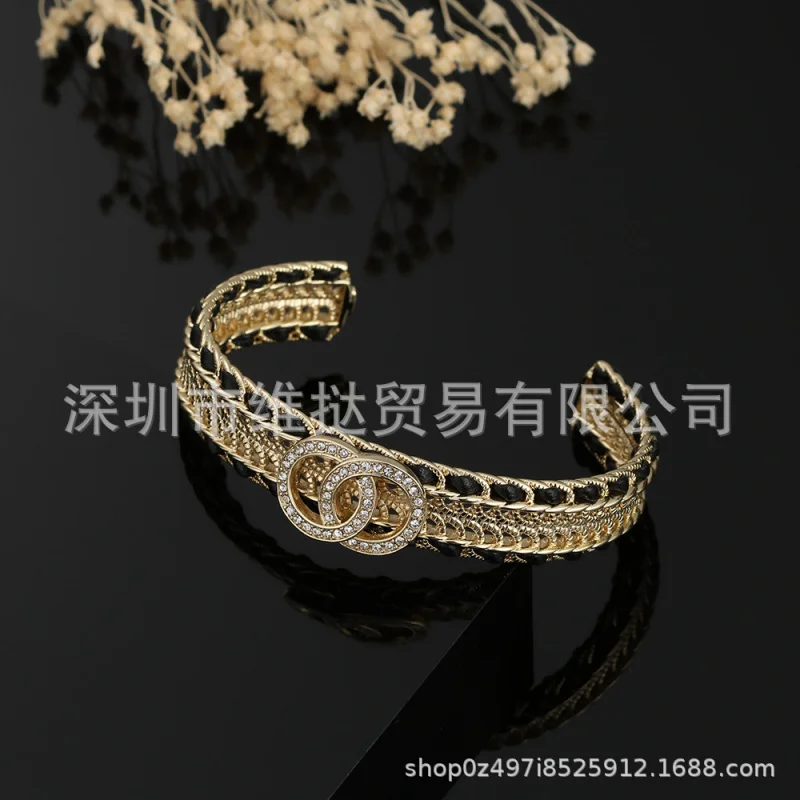 New Xiangjia Snake Bone Wear Leather Bracelet Necklace Chanel-Style Retro Diamonds Bracelet Classic Style Fashion Necklace Brace