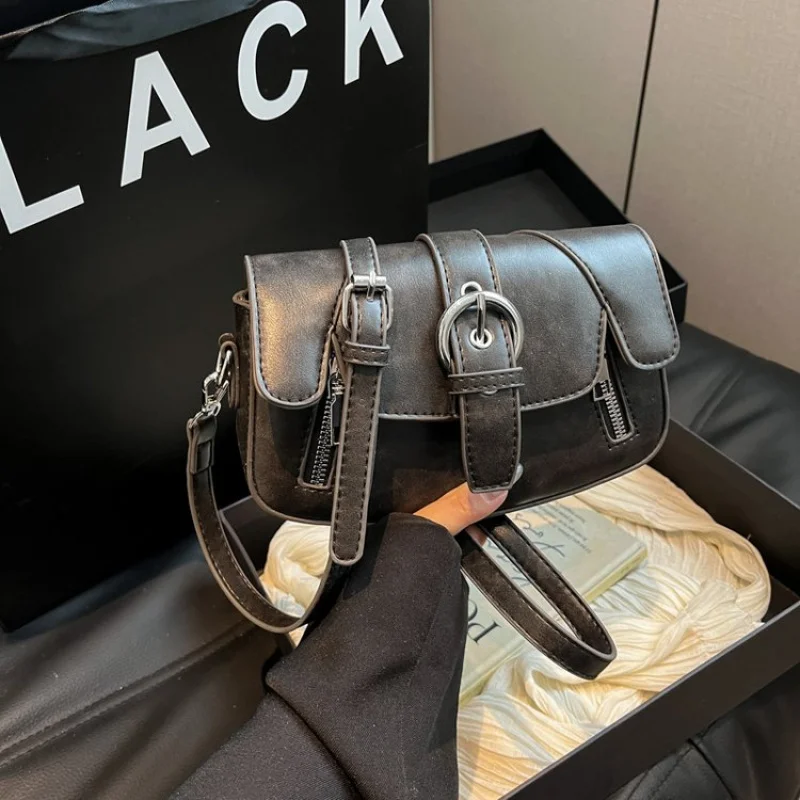 

Lightweight Women Crossbody Bag Soft Faux Leather Shoulder Bag Ladies Minimalist Handbag For Everyday Use