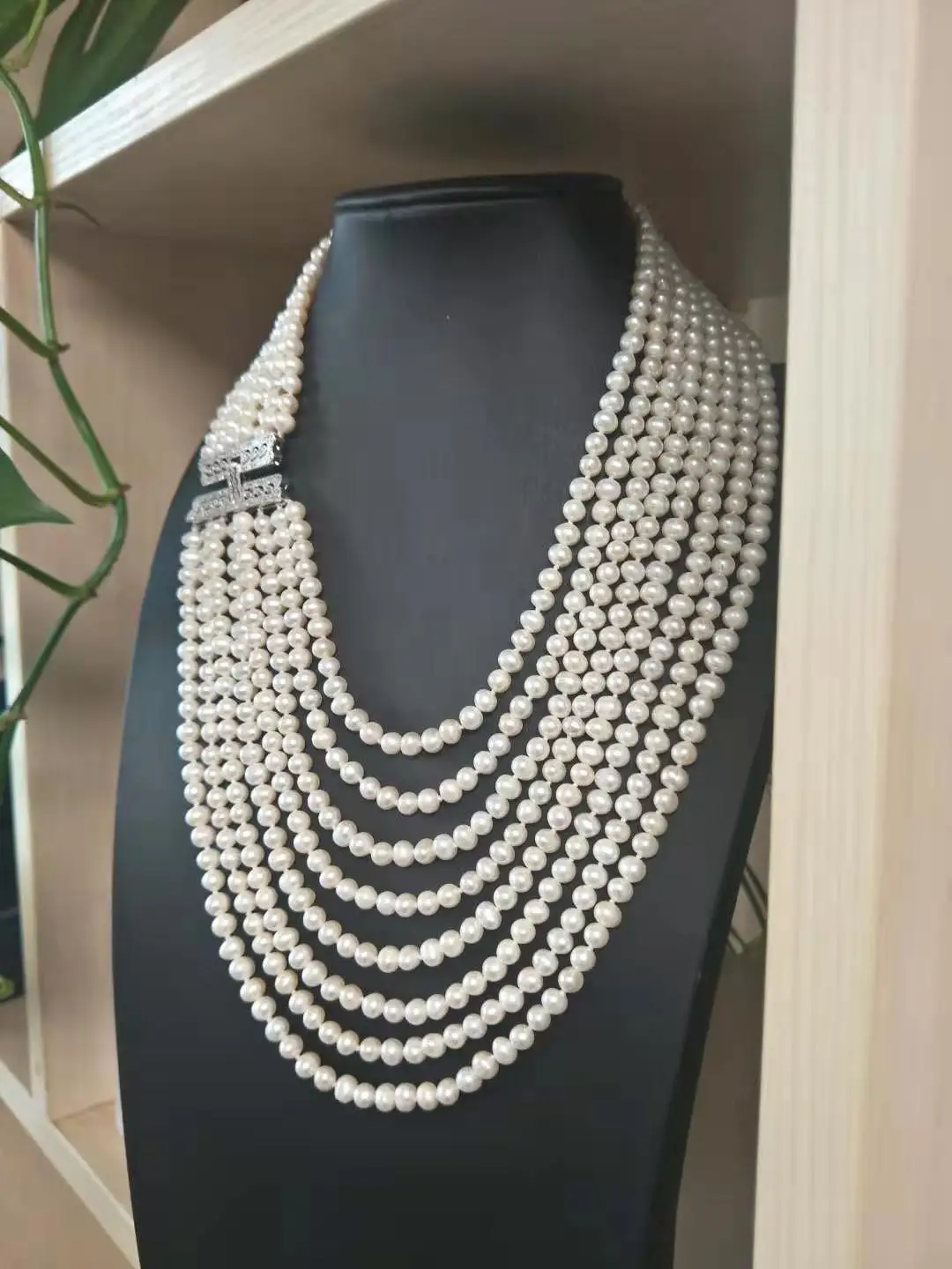 Hand knotted design 8 rows genuine 5-6mm white freshwater pearl necklace handmade fashion jewelry