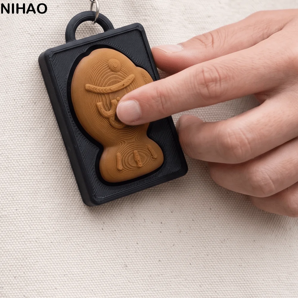 Food-Shaped Fidget Keychain Crisp Sound Lightweight Stress Relieving Keyring Multicolor ABS Material Mini Key Pendant Office