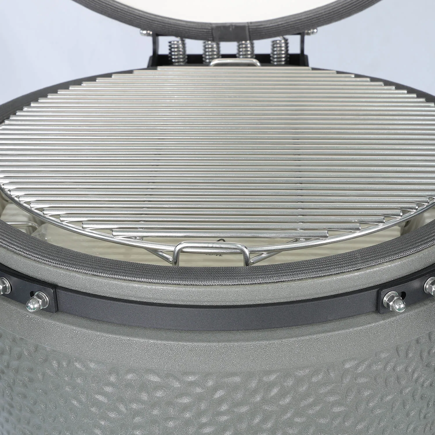 

22-Inch Ceramic Kamado Grill for BBQ Outdoor Kitchen