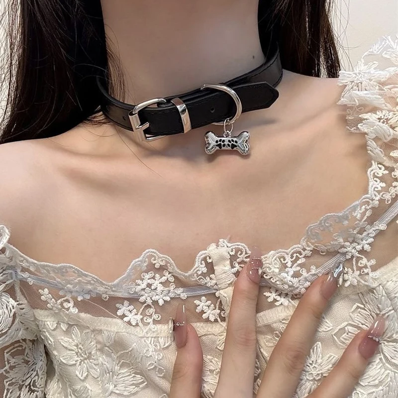 Dog Claw Bone Choker Punk Necklaces Collar Chains for Women Girls Trendy Sweet Cool PU Leather Charms Choker Y2K Jewelry Gifts