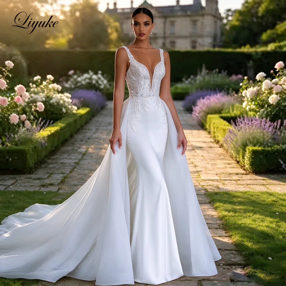 Liyuke Customize Made Alluring V-Neck Sleeveless 2 In 1 Wedding Dresses Beading Embroidery Lace Removable Train Bridal Gowns