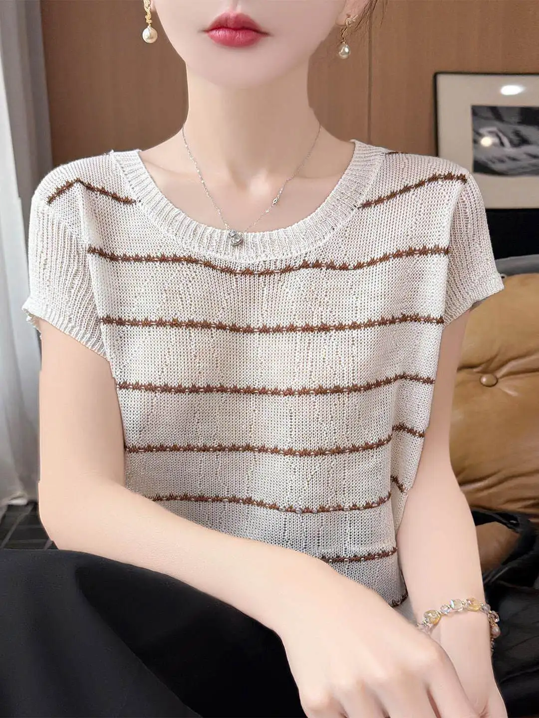 Comfortable Knitted Linen Short Sleeve Vest Fashionable Striped round Neck Light Weight Breathable Summer Top Women's T-shirt