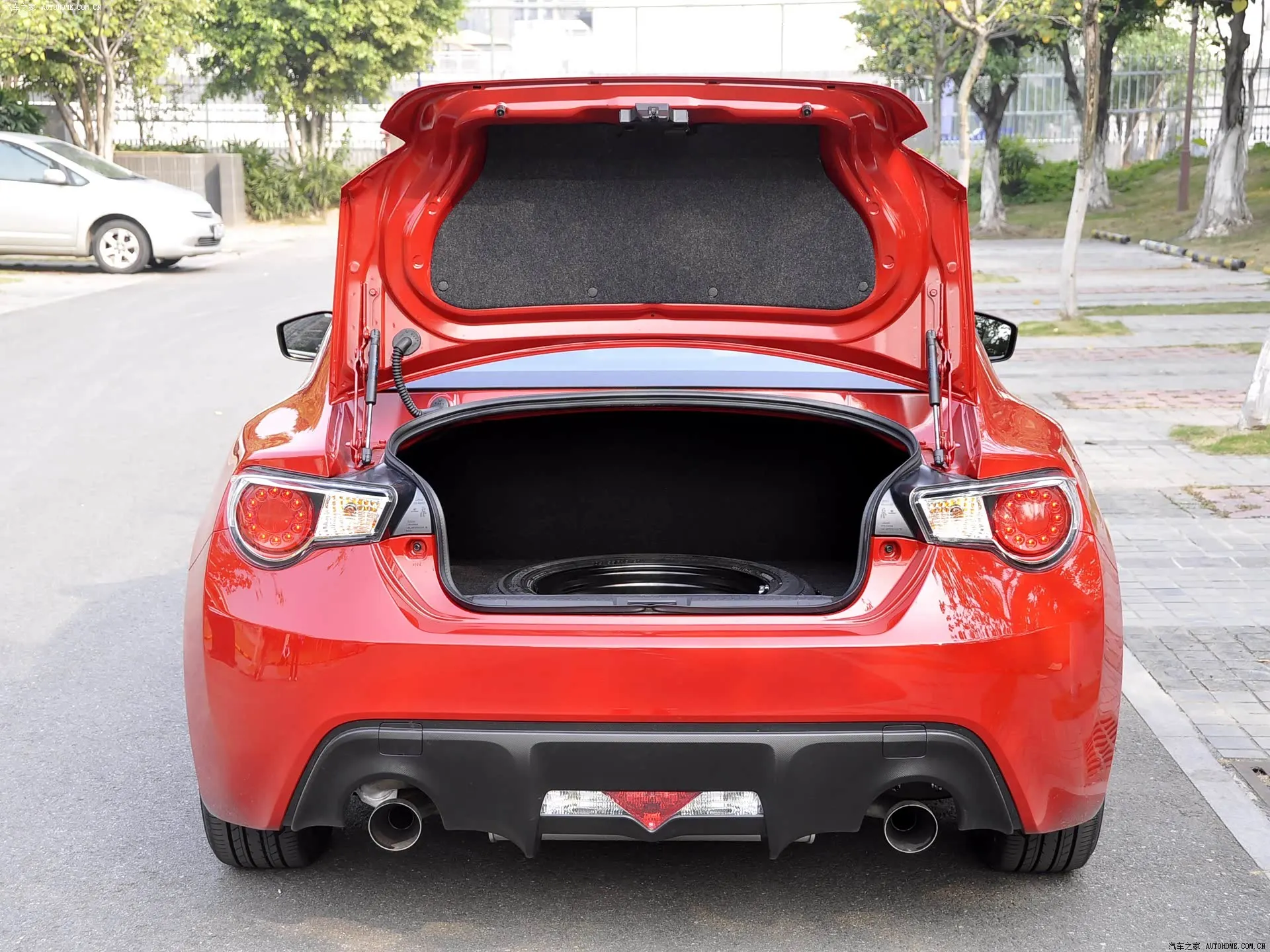 

Задние стойки багажника для Toyota 86 GT 86 ZN6 SUBARU BRZ Coupe 2012-2020 Спойлер Задняя дверь багажника Газовые стойки Подъемная опора