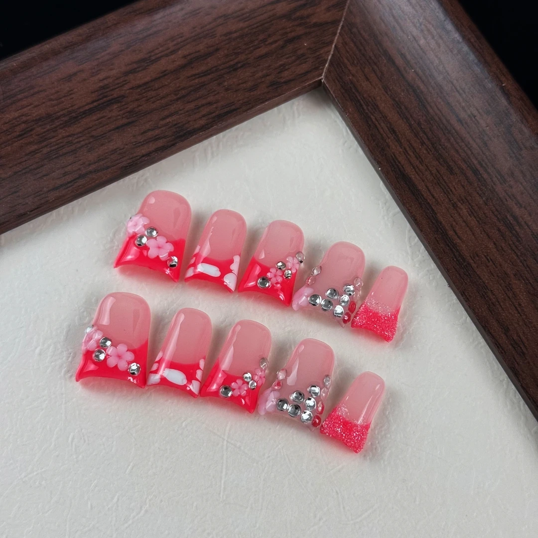 10 Stück hochwertige, süße und coole Mädchen-Stil, handgemalte Muster, glitzernde kleine Diamanten, handgefertigte künstliche Nägel – Detail 7