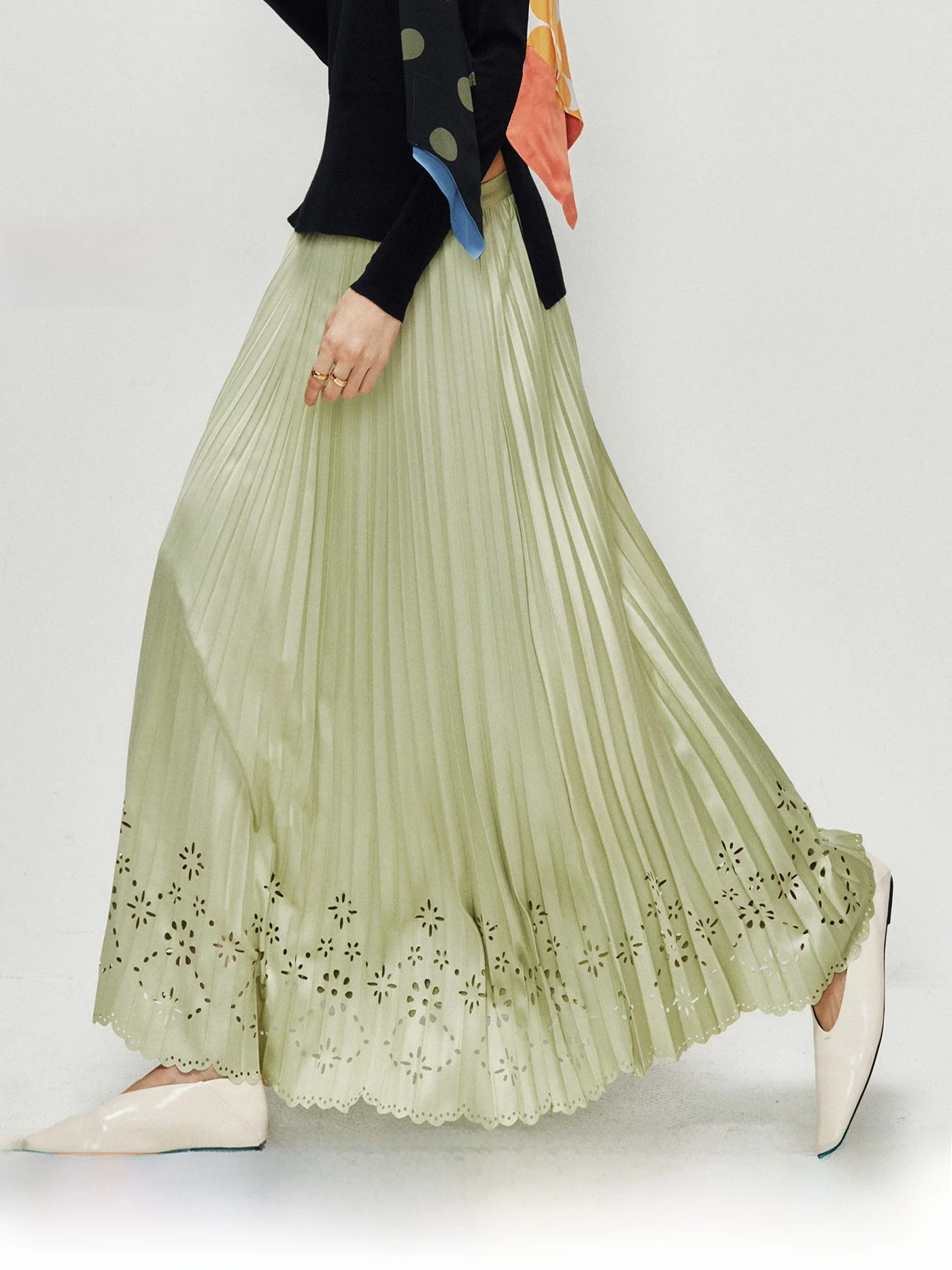 

Romantic Laser Etched Hollow out A-Line Skirt Elastic Waist High Temperature Pressed Pleated Women's Fashion Spring 2026