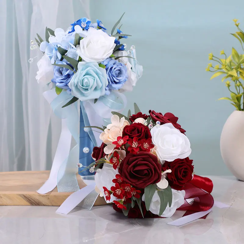 

Искусственный шелковый букет для свадебного декора и фотосессий, разработанный для удобства использования.