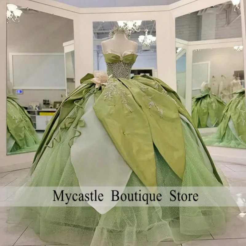 Green Off-Shoulder Crystal Decal Layering 3D Flower Quinceanera Dress Long Tail Bow Vestidos De 15 Quinceanera Customized