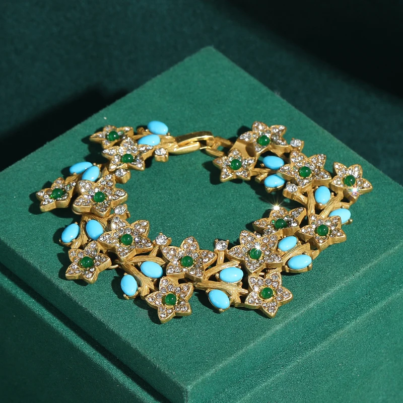 

Vintage Turquoise Green Glass Star Bracelet With Rhinestone Natural Stone Woman Charm Antique Accessories Woman Luxury Jewelry