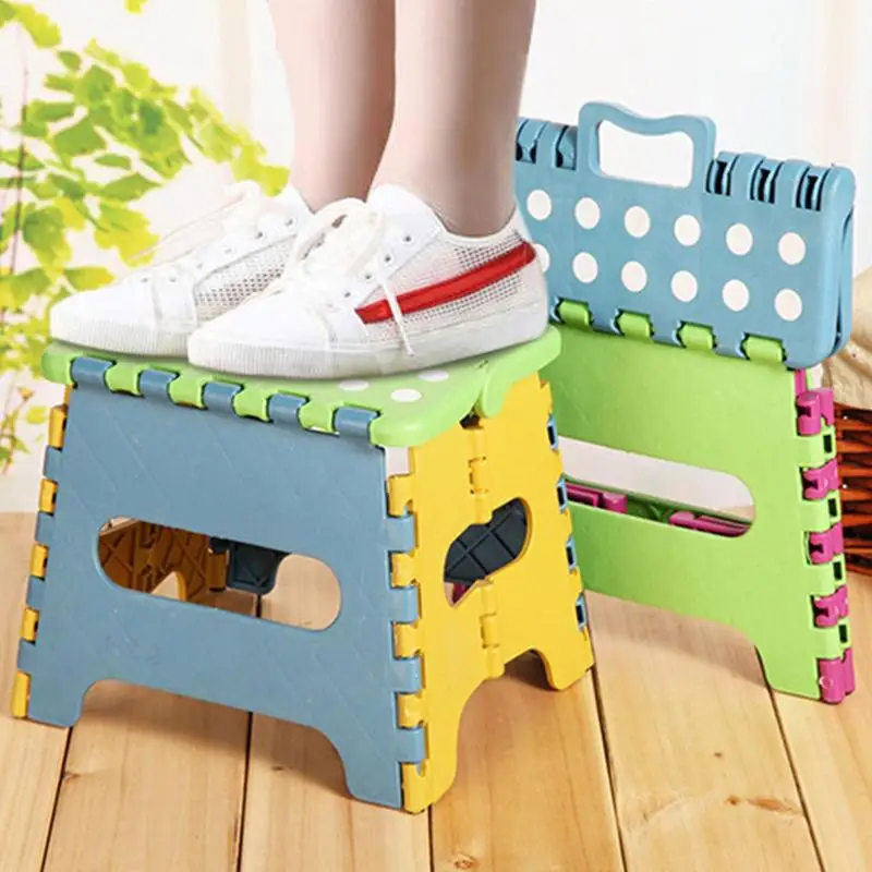 

Portable Folding Step Stool Non Slip Spacing Saving Step Stool Lightweight Durable Plastic Stool With Handle for Adults Kids