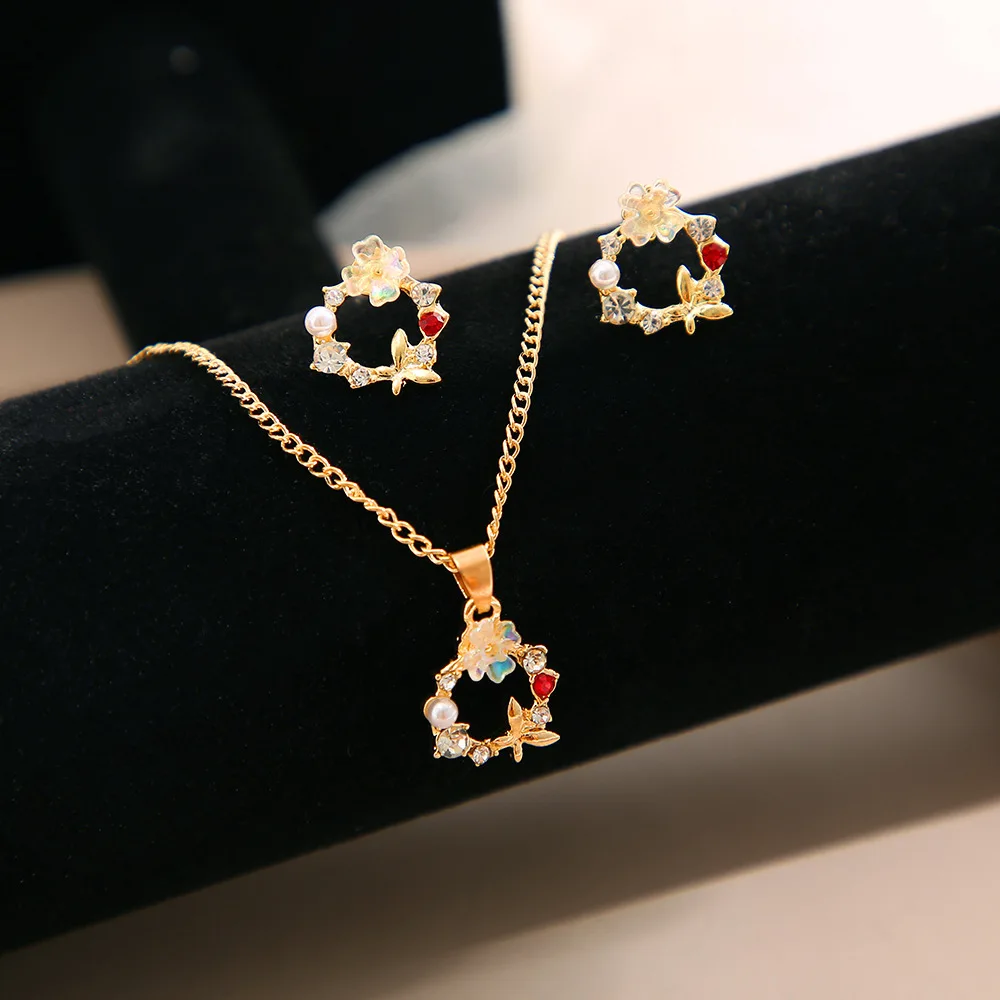 1Set New Minimalist Style Niche and Versatile Earring Necklace Women's Flower Fashionable High-End Sense Earring Jewelry Set