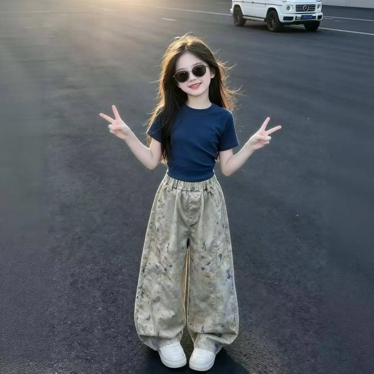 Summer Girls 2 Pcs Outfit Unique Design Loose Thin Short Sleeve Top Colorful Curved Wide Leg Pants Trendy Two Piece Set 4