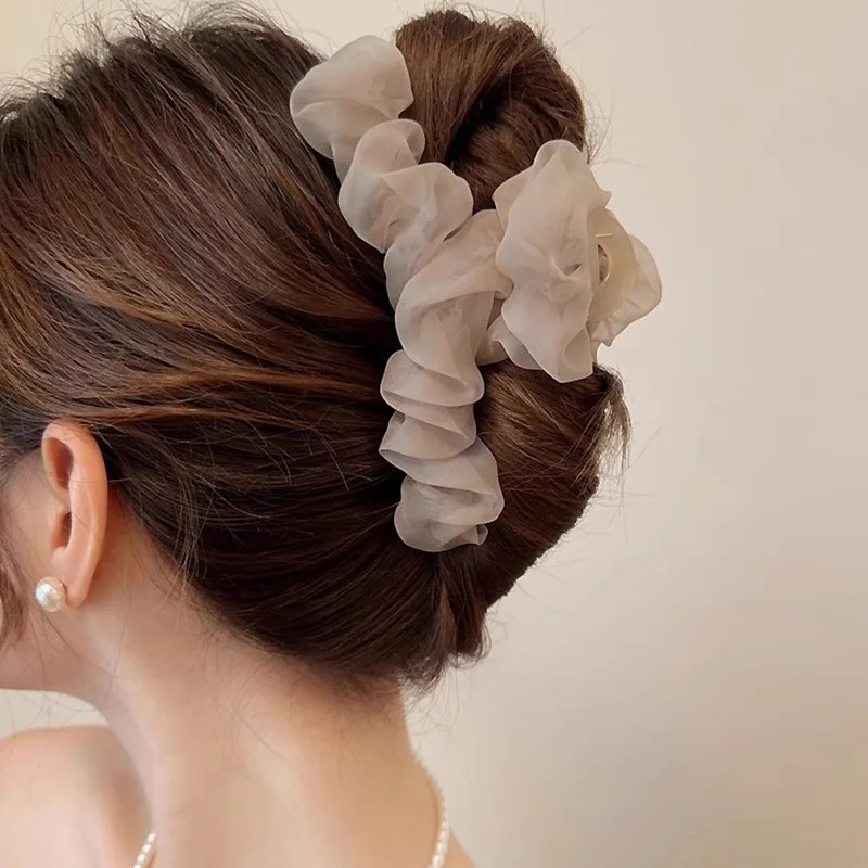 

Ethereal Tulle Claw Clip Women Ruffled Hair Clutch for Voluminous Buns Casual Solid Color Hair Accessories Back of Head Updo