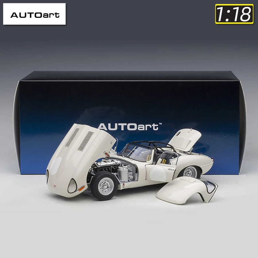 AUTOART 1:18 Jaguar Lightweight E-Type Car model Send to a friend