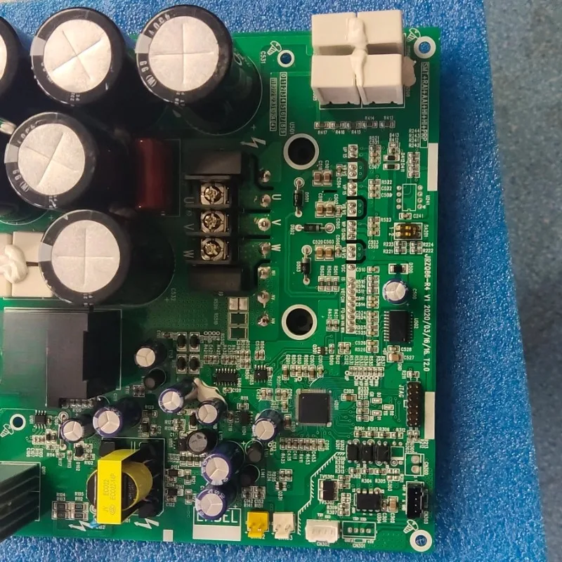 Parts for central air conditioning fifth generation multi-line compressor module 30228000010 main board ZQ3330A