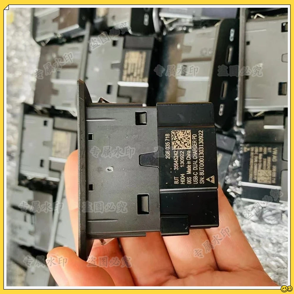 2G6 035 718 usb-c dual charger PD for Golf passat POLO Tcorss Atlas Tiguan T-Roc ID3 ID7 Superb type-c USB switch 2G6035718