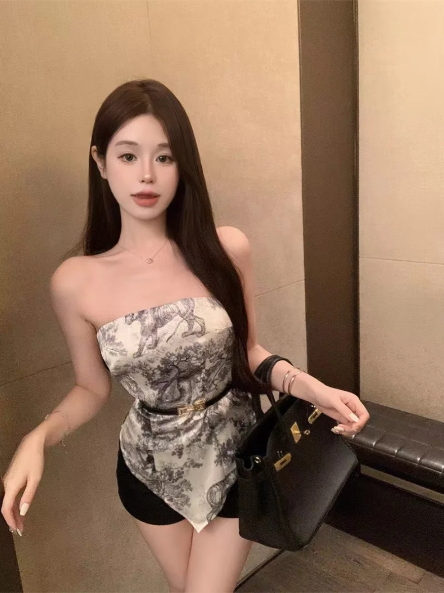 

Retro Printed Asymmetrical Svel Vest Women's Summer Slim Fit Inner Wear Trendy Girl's Print Top Polyester Fiber