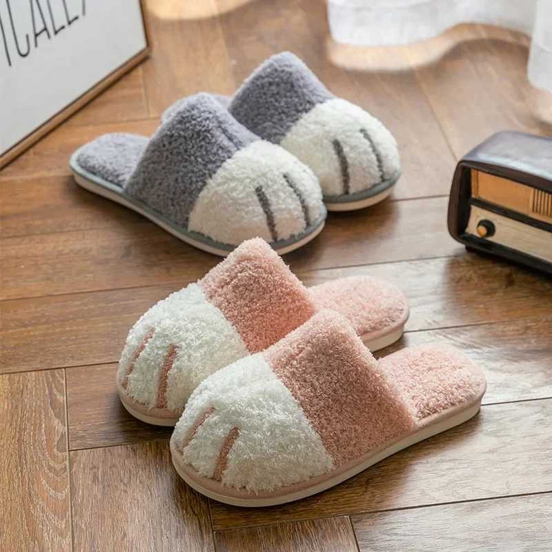 Winter Warm Plush Slippers Cute Cat Paw Luxury Designer House Women Fur Slippers Floor Mute Bedroom Lovers Indoor Fluffy Shoes