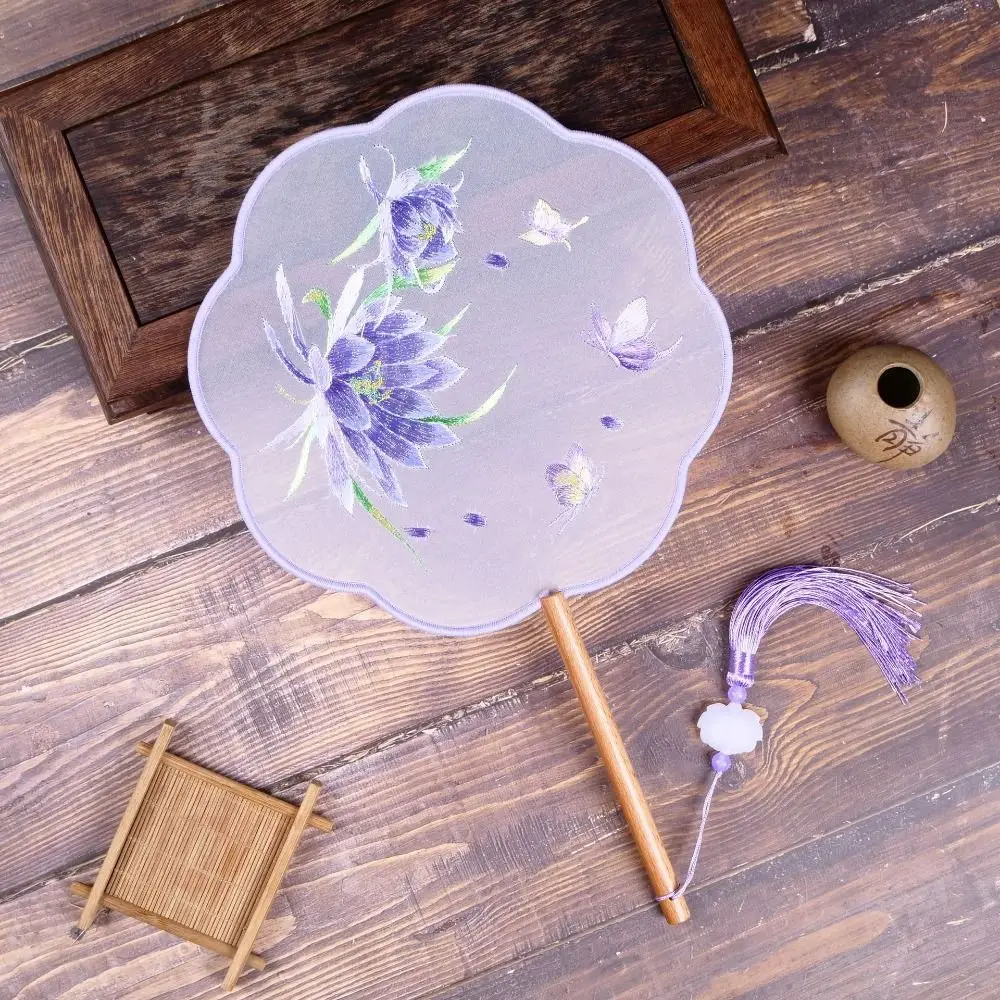 Vintage Silk Chinese Style Fan With Pendant Classical Style Silk Fan Floral Pattern Embroidery Fan Hanfu Accessory