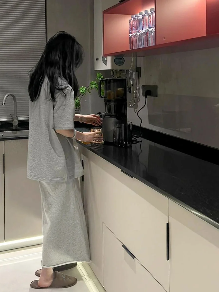 

Женский комплект из двух предметов больших размеров: повседневная свободная футболка и шорты с высокой талией, летний модный комплект, до 300 фунтов