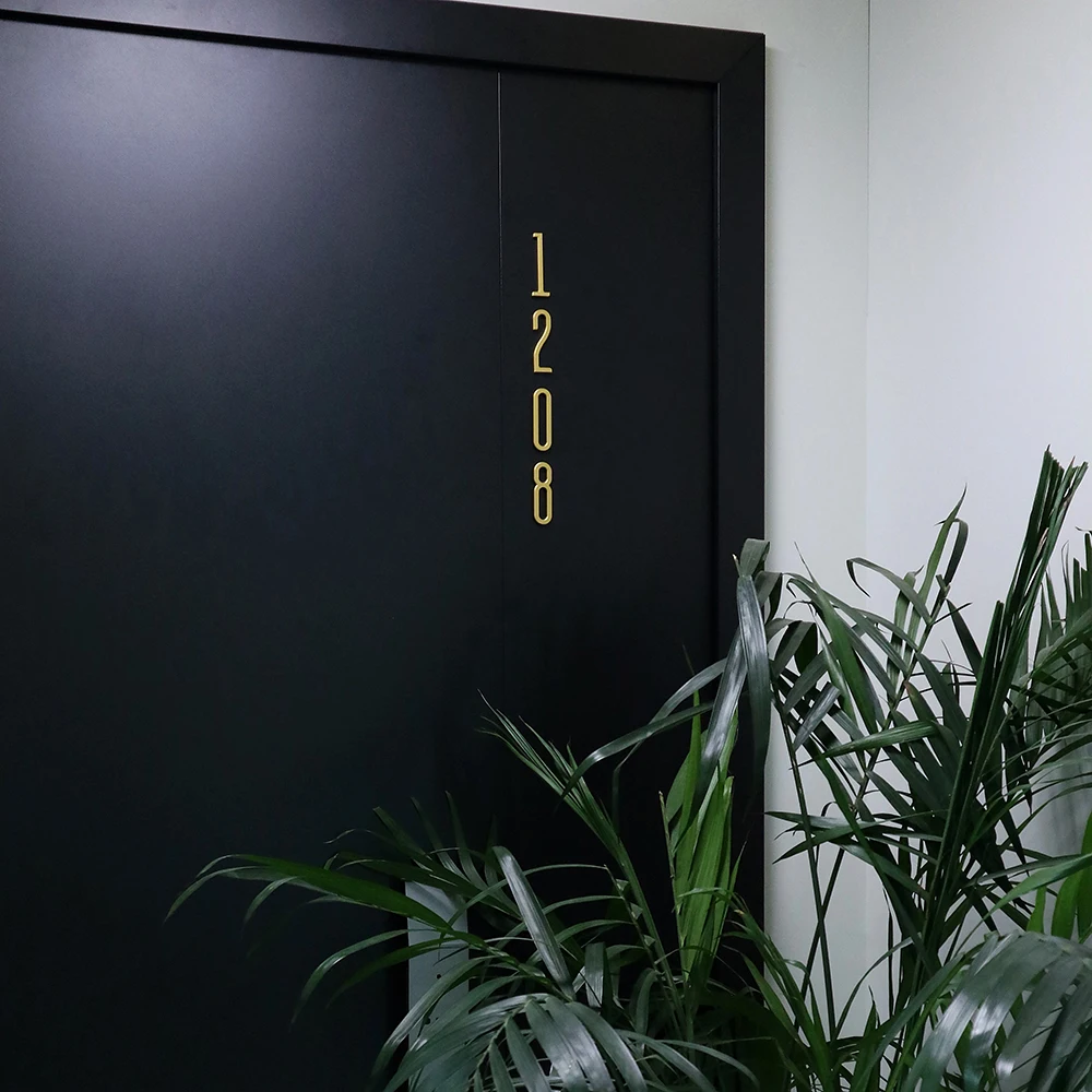 

Номер дома из алюминиевого сплава 6.0, 3D-гравировка, индивидуальный дизайн для отелей и вилл