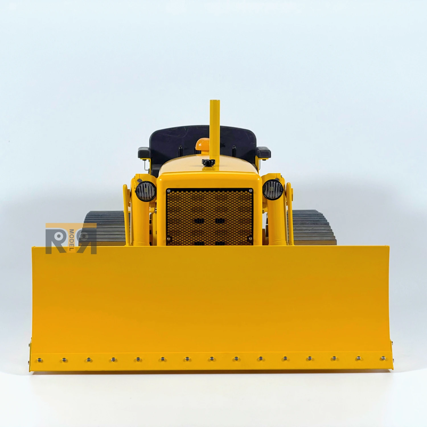 D7 Hydraulic RC Bulldozer 1/14 Scale Remote Control Bulldozer Metal Model RTR with Lighting and Sound Effects System