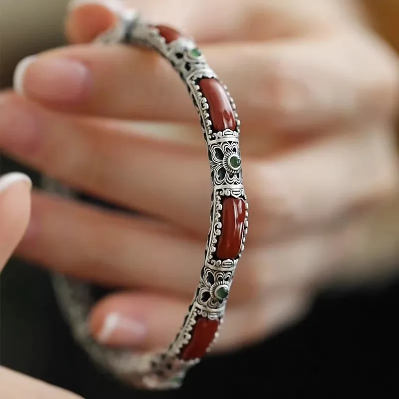 

Новый браслет в китайском стиле Ушипай из красного агата с ажурным узором, винтажный, этнический, нишевый, изысканный, элегантный, тонкий, для женщин, на каждый день, подарок