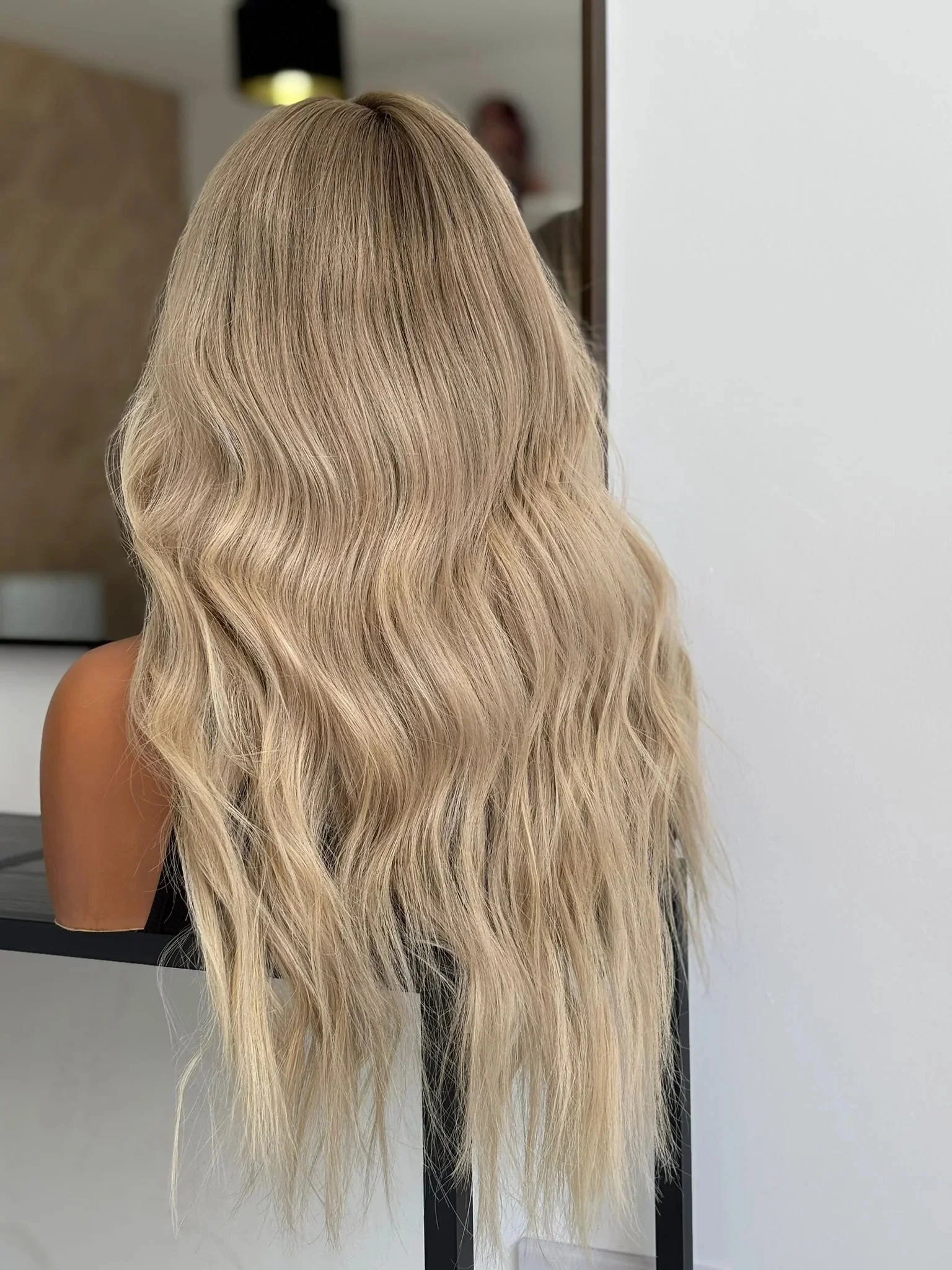 20 Inches Ombre Ash Platinum Blonde Shadow Roots Synthetic Lace Top Wigs Ombre Highlights Realistic Look Natural Hairline Wigs